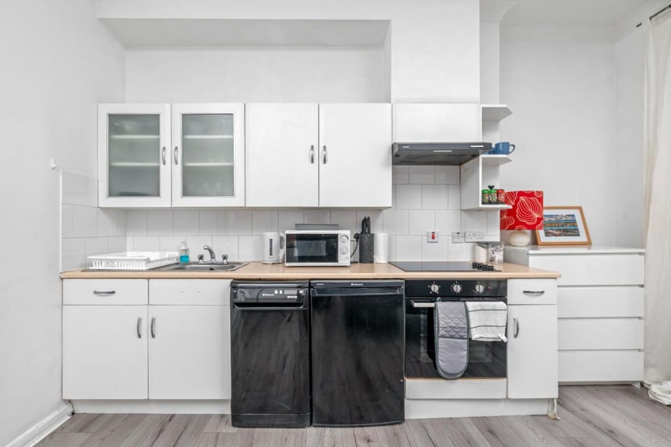 Camden flat located near St pancras International and Regents Park Apartment in London Borough of Islington