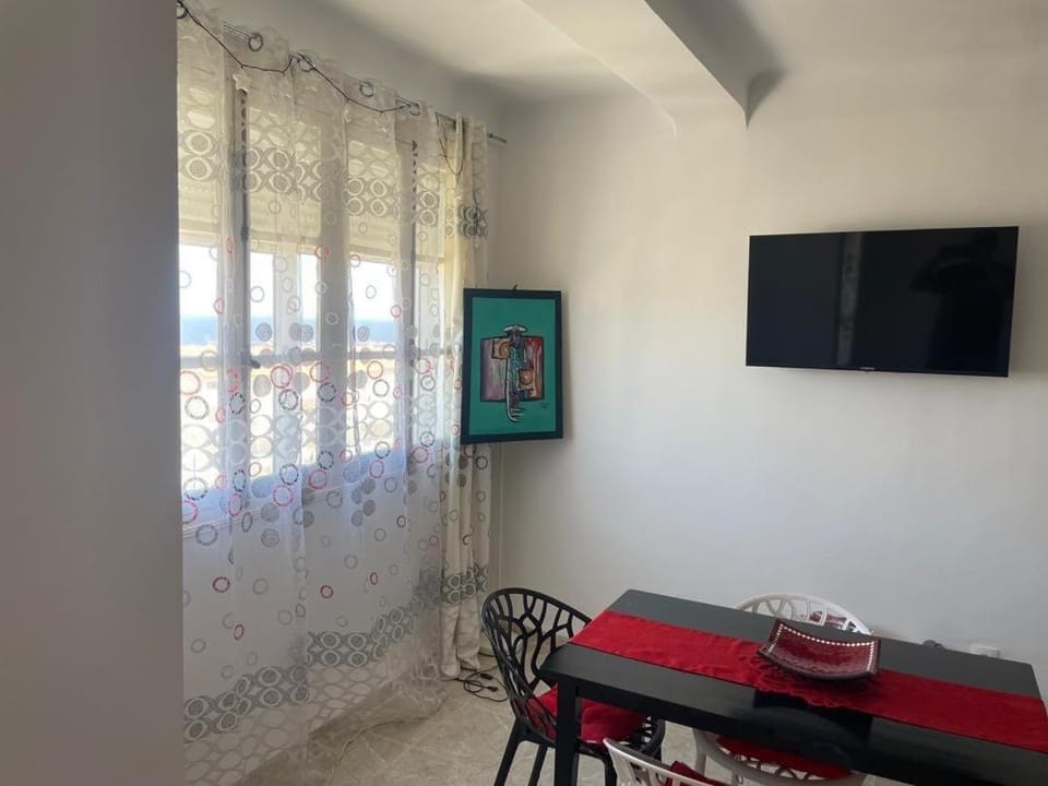 Cocon Vue Mer Piscine 3 Ch Parking Privé Apartment in Algeria