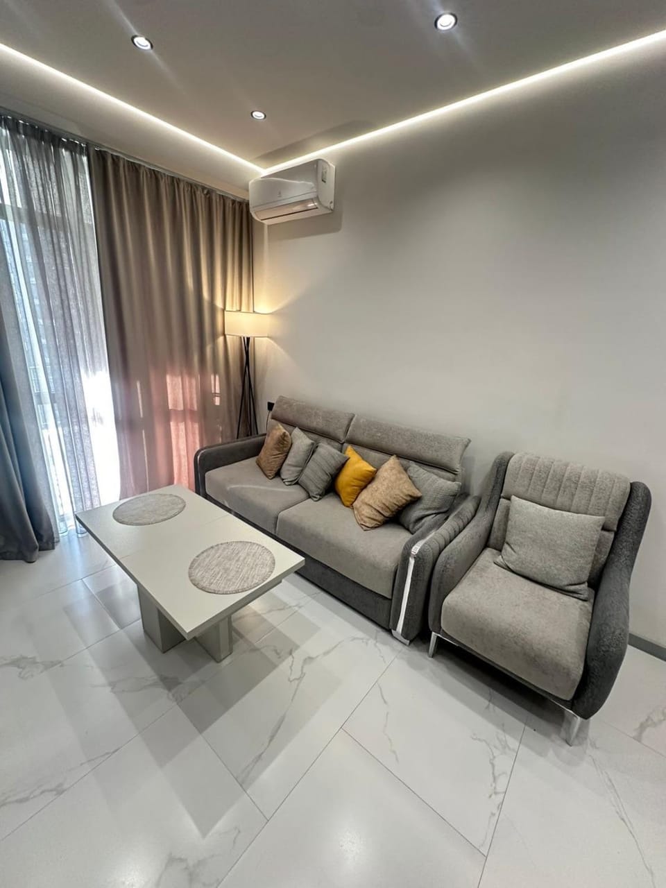 Living room, Seating area, air conditioner