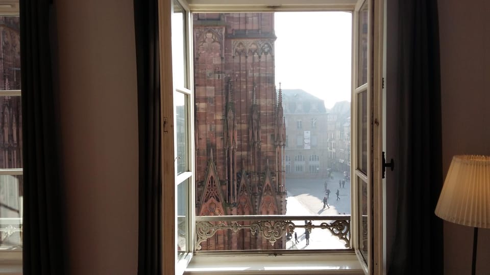 Landmark view, Landmark view