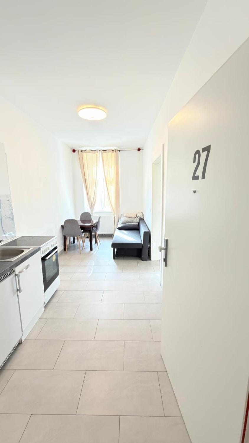 Spacious Apartment Viennan I Mz27 Apartment in Vienna