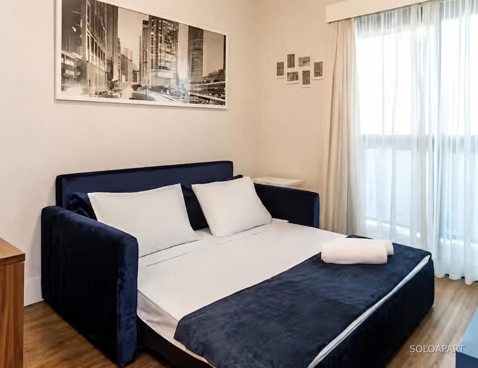 Bed, TV and multimedia, Balcony/Terrace, Balcony/Terrace, Living room, City view, Street view, internet, pet friendly, towels, air conditioner