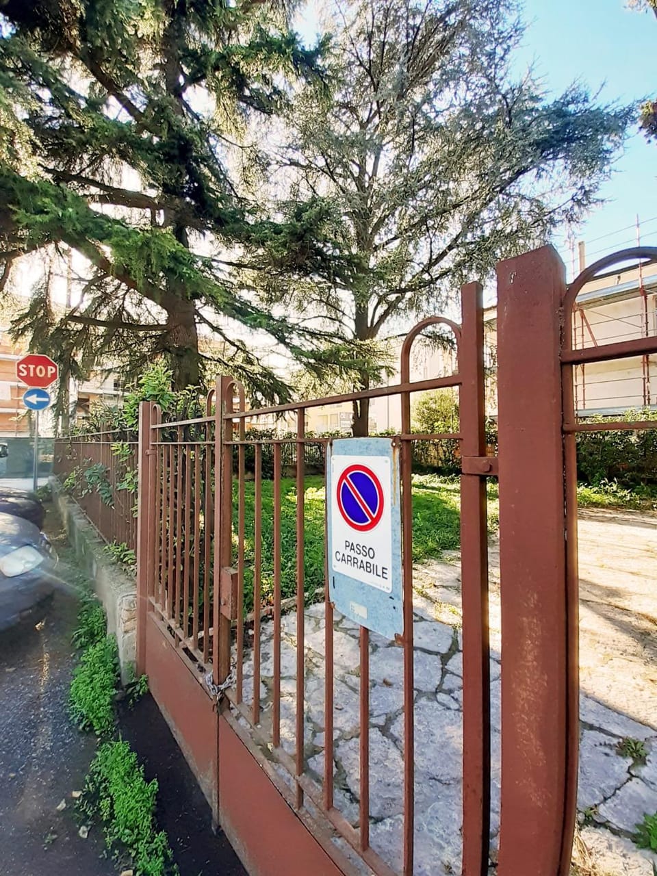 Garden, Parking