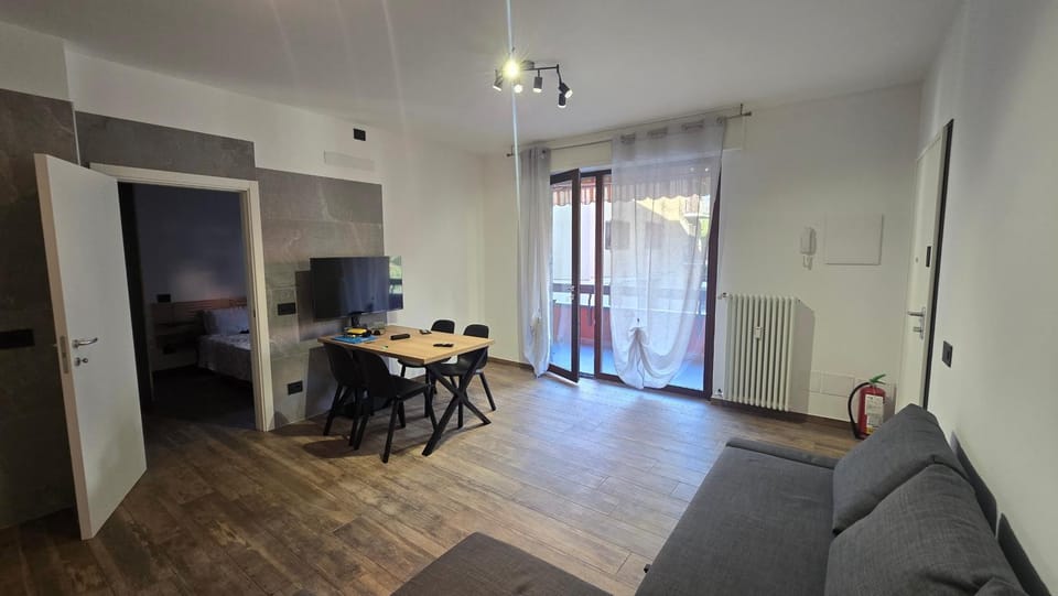 Bella Vita Stays Trendy Apartment in Sondrio