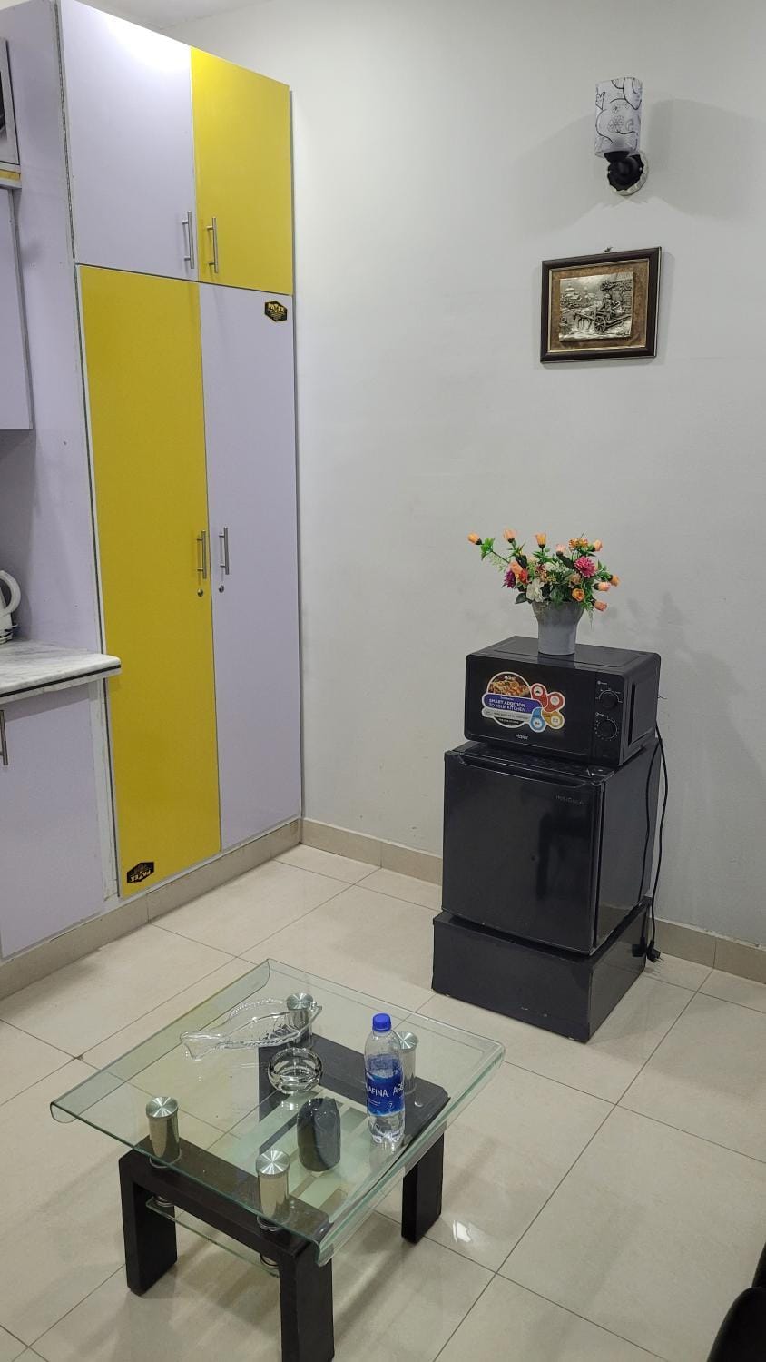1Bed Full Furnished Independent with Kitchen Apartment in Karachi
