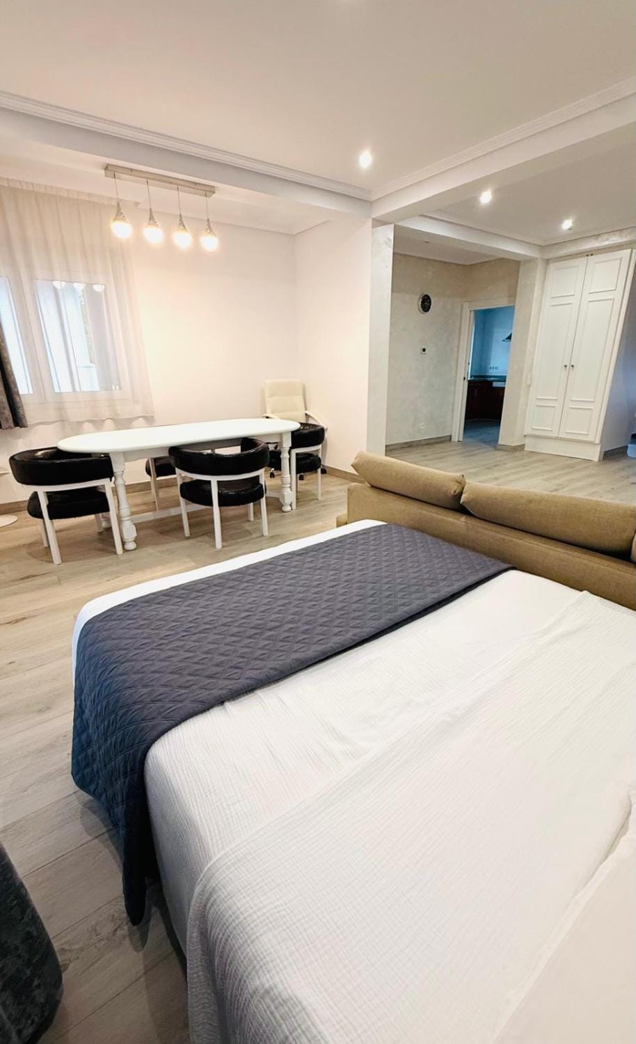 Children play ground, Bathroom, TV and multimedia, Balcony/Terrace, Living room, Seating area, Bedroom, Parking, internet, kitchen