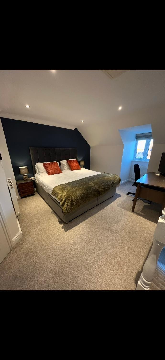 Stamford House - Short stays with private parking House in South Kesteven District