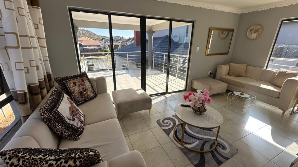 Nyasa Nova Villa in Gauteng