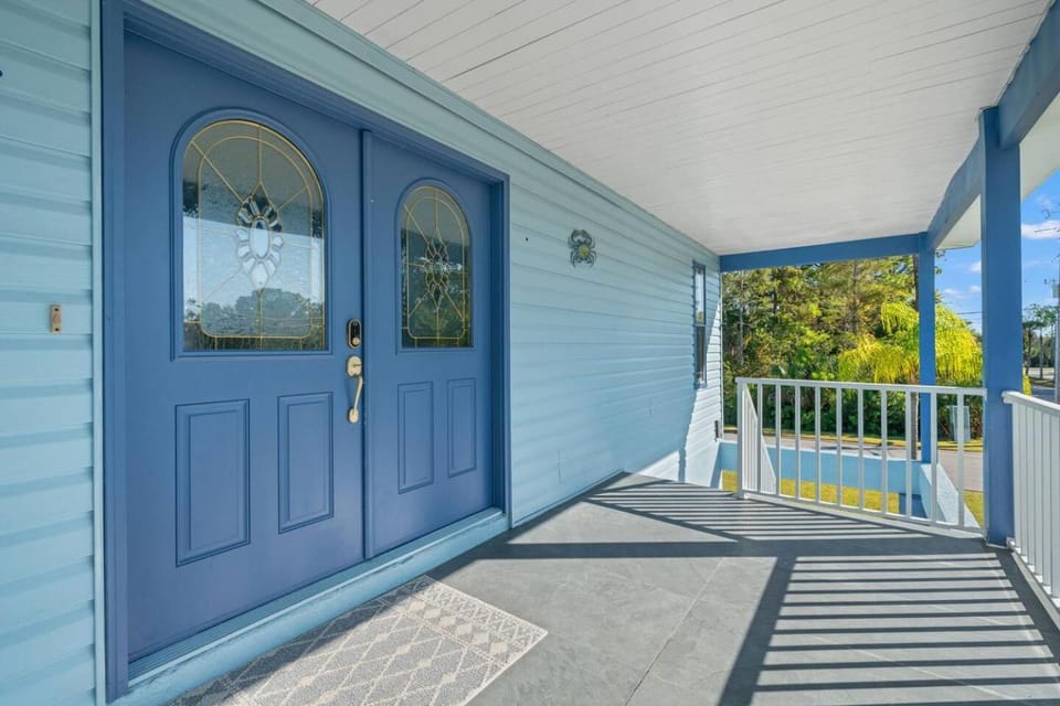Patio, Facade/entrance, Decorative detail
