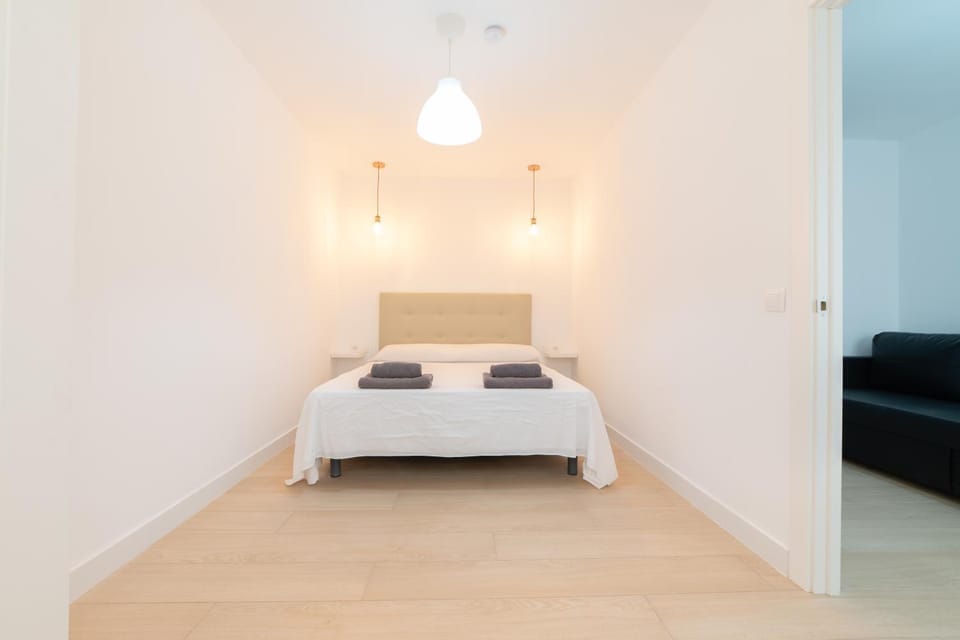 Trendy Homes Puerta Elvira Apartment in Granada