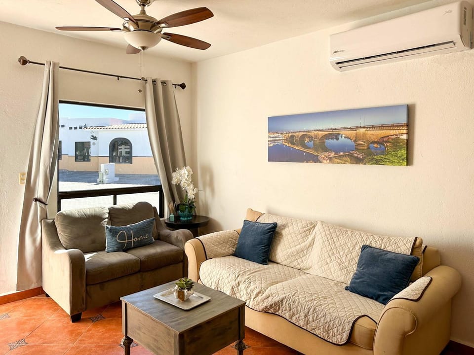 Charming Mexican Townhome Pool Access #01 House in Rocky Point