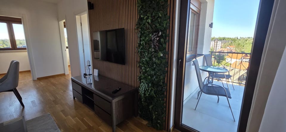 Balcony/Terrace, Balcony/Terrace