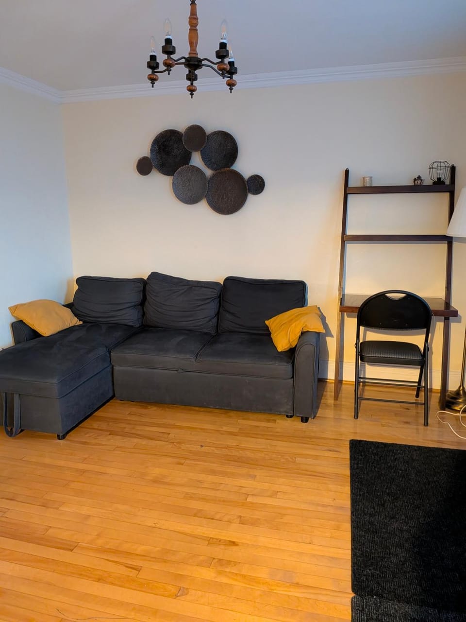 Le Milka I House in Longueuil