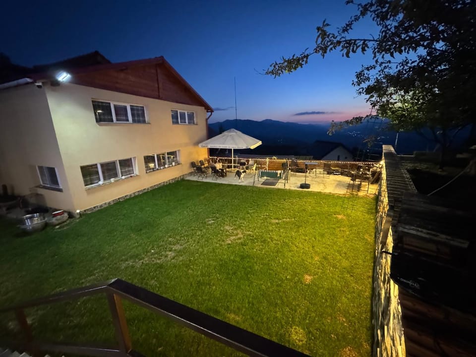 GuestHouse Ancuta & Andrei Parâng House in Romania