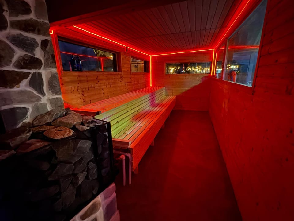 GuestHouse Ancuta & Andrei Parâng House in Romania