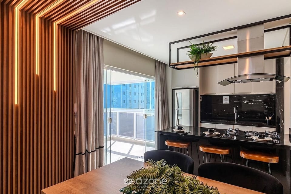 Balcony/Terrace, Kitchen or kitchenette, Dining area, City view