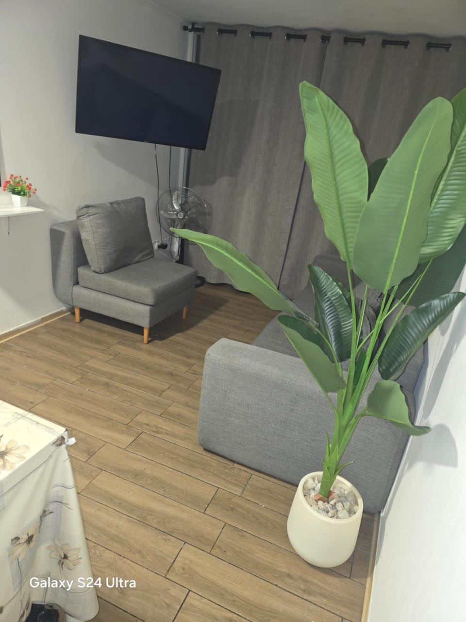 Metro las rejas habitacion Apartment in Santiago