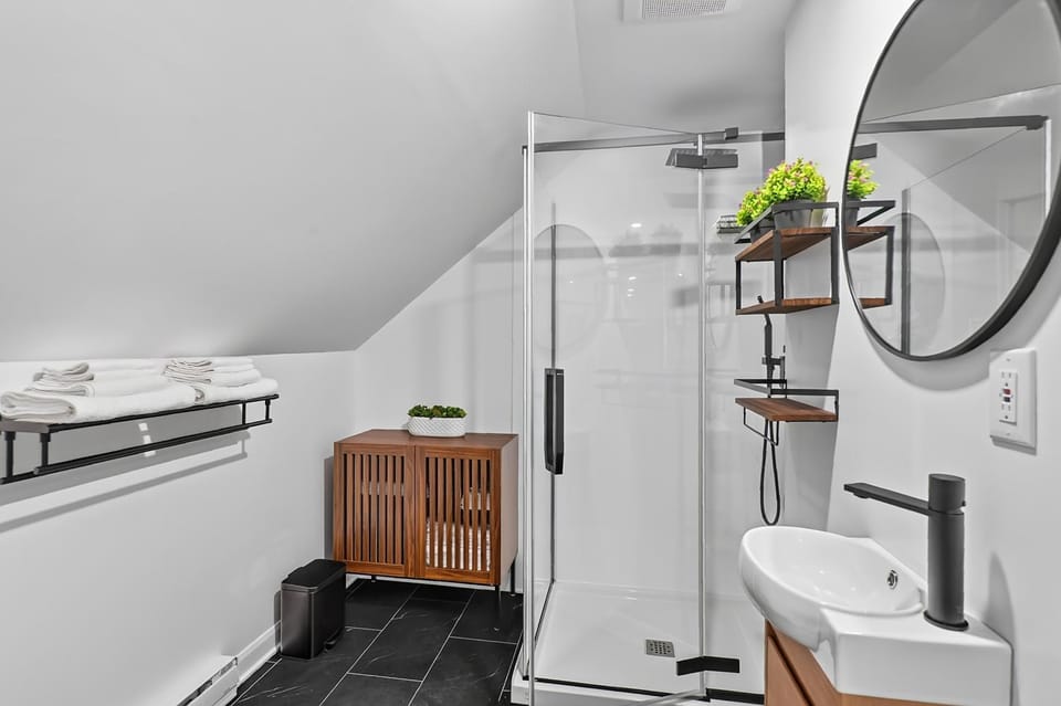 Shower, Bathroom