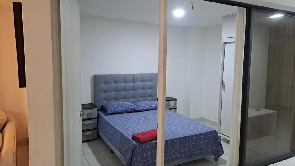 amplio apartamento Apartment in Medellin