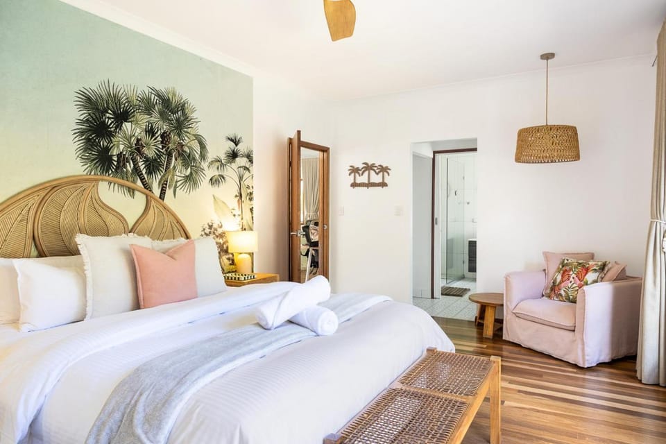 Bed, Bathroom, Seating area, Bedroom
