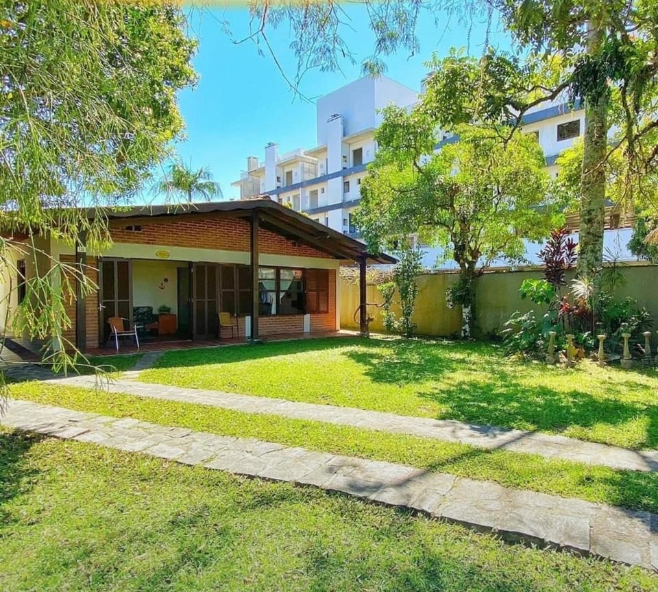 Casa de praia Caiobá House in State of Paraná