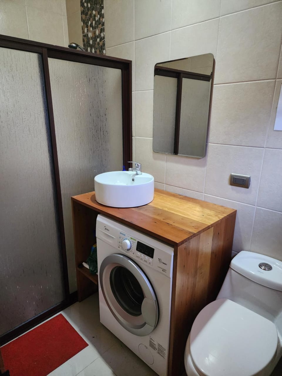 Bathroom, washing machine, dryer
