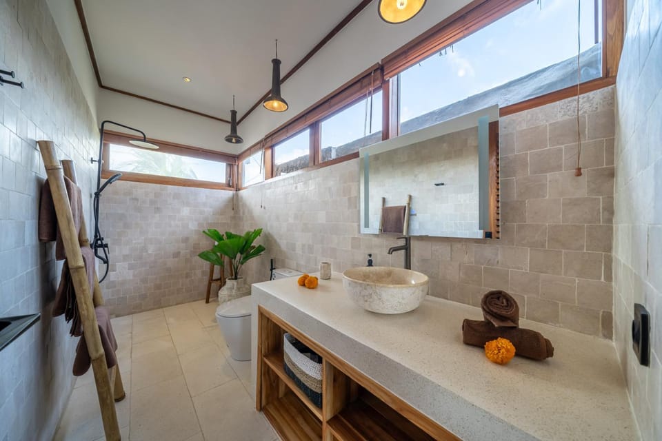 Lotus Hideaway Bed and Breakfast in Bali