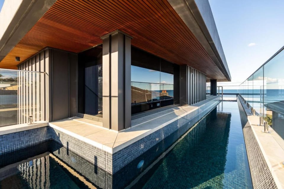The Sands, Absolute Beachfront Mansion, Kiama Downs House in Kiama Downs