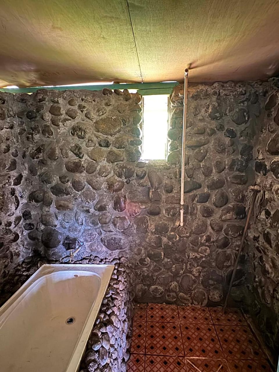 15 Minutes to Tavoro Waterfall House in Fiji