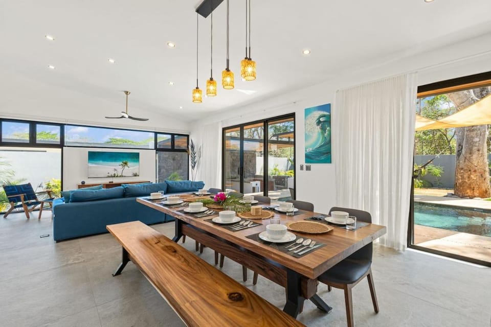 Viilla Wahoo - Luxury 4BR with Pool Playa Grande, 300m to Beach Villa in Guanacaste Province