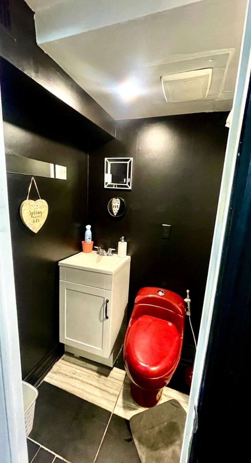 Luxury KIA small room E5 Vacation rental in Richmond Hill