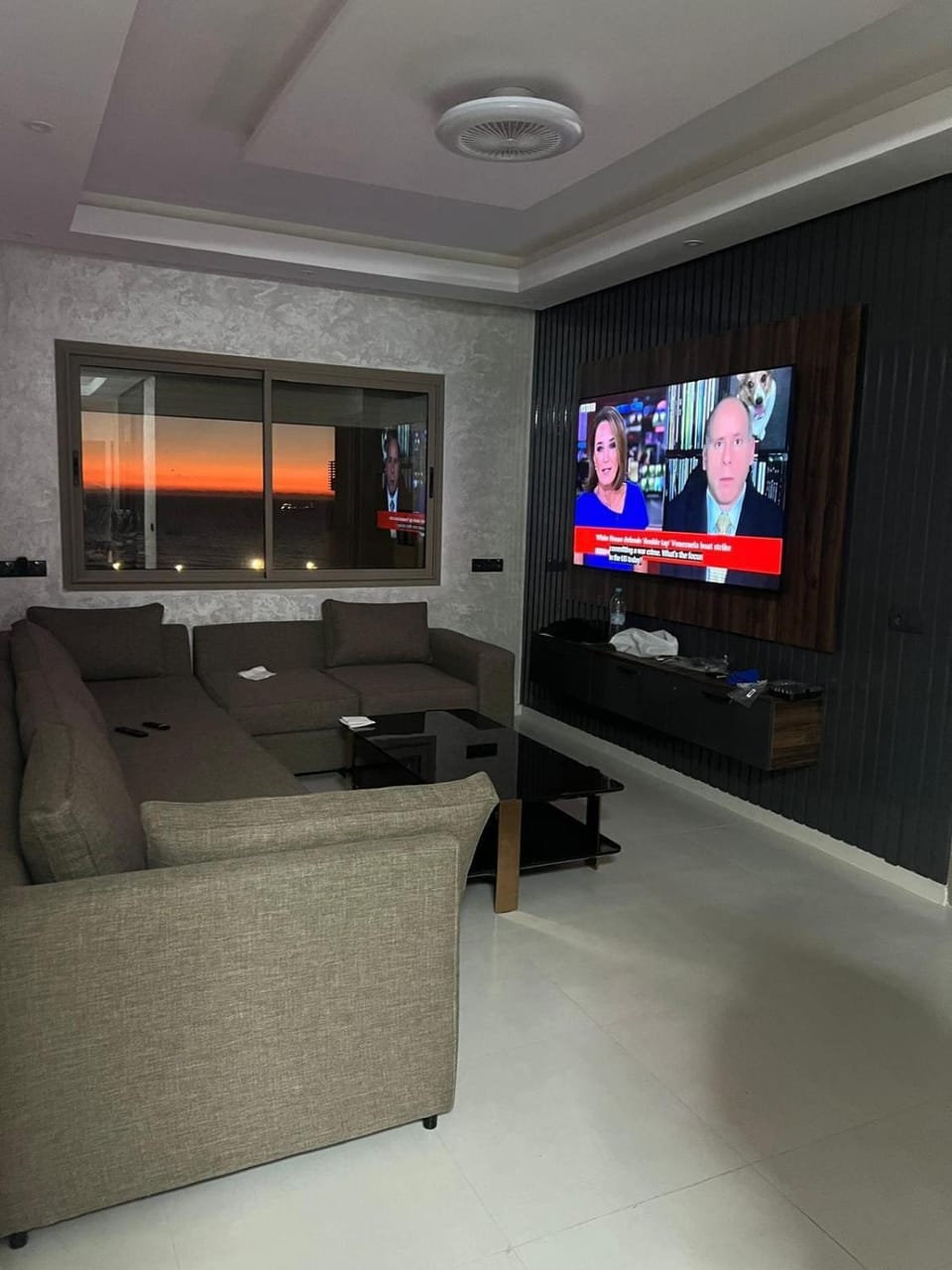 TV and multimedia, Living room, Seating area