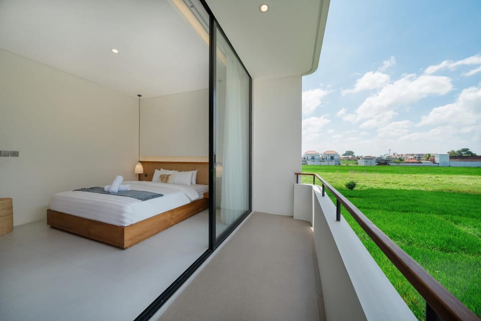 Day, View (from property/room), Bedroom