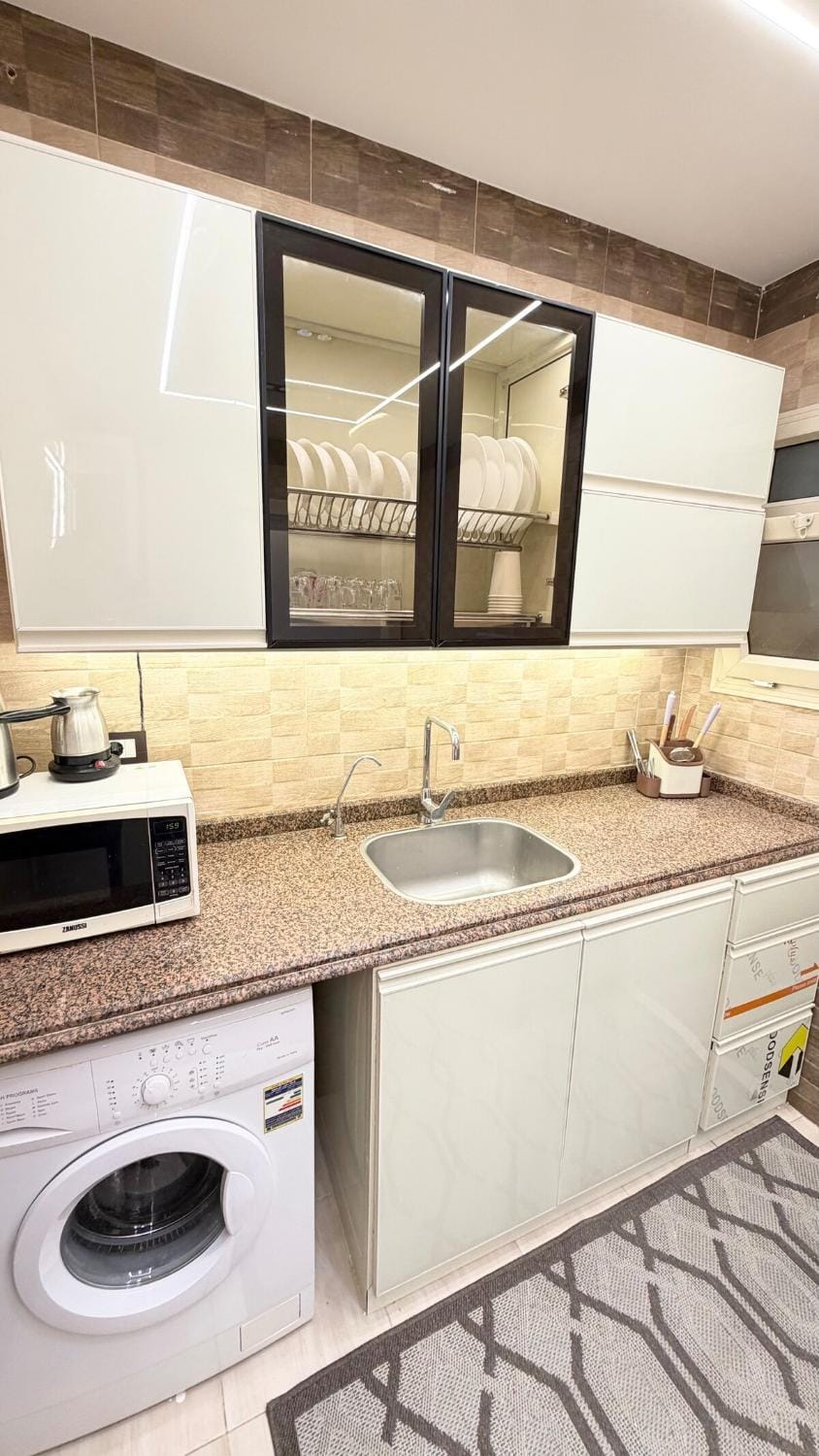 Luxury 3BR Apt in Heart of Smouha Alexandria Apartment in Alexandria