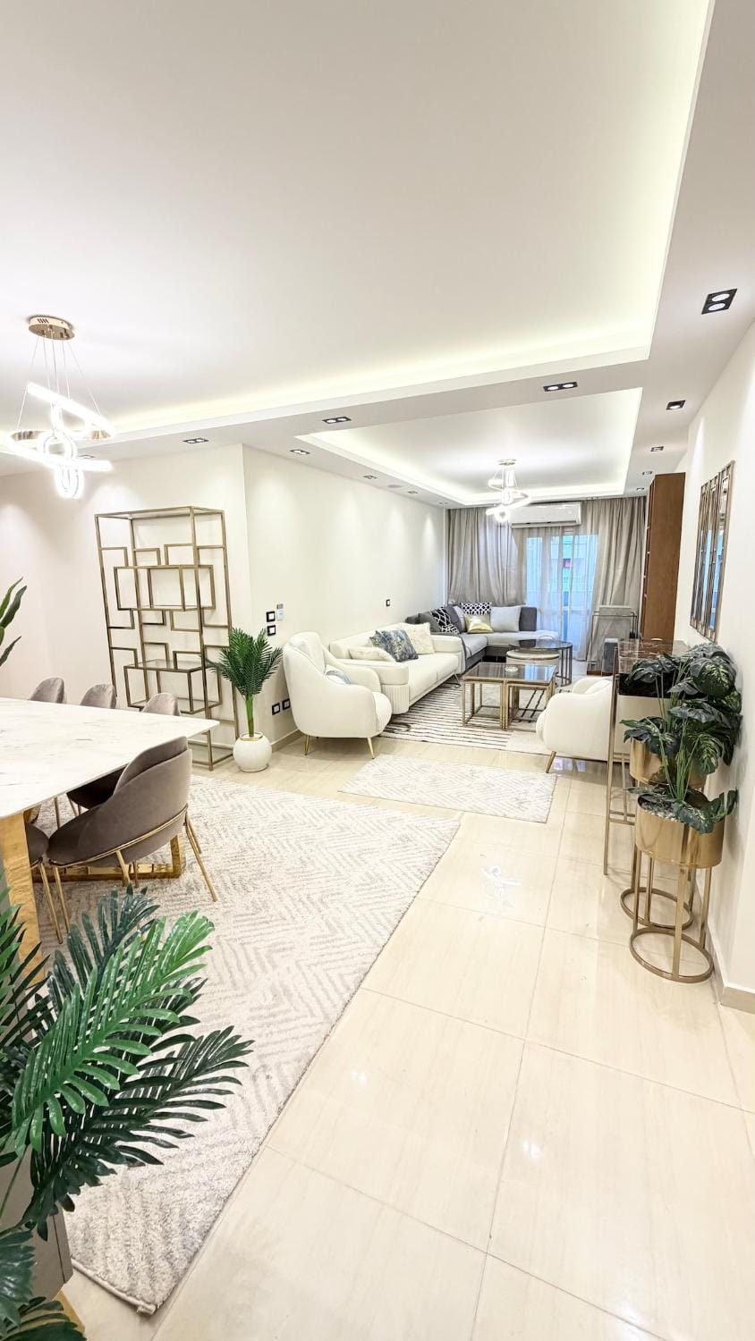 Luxury 3BR Apt in Heart of Smouha Alexandria Apartment in Alexandria