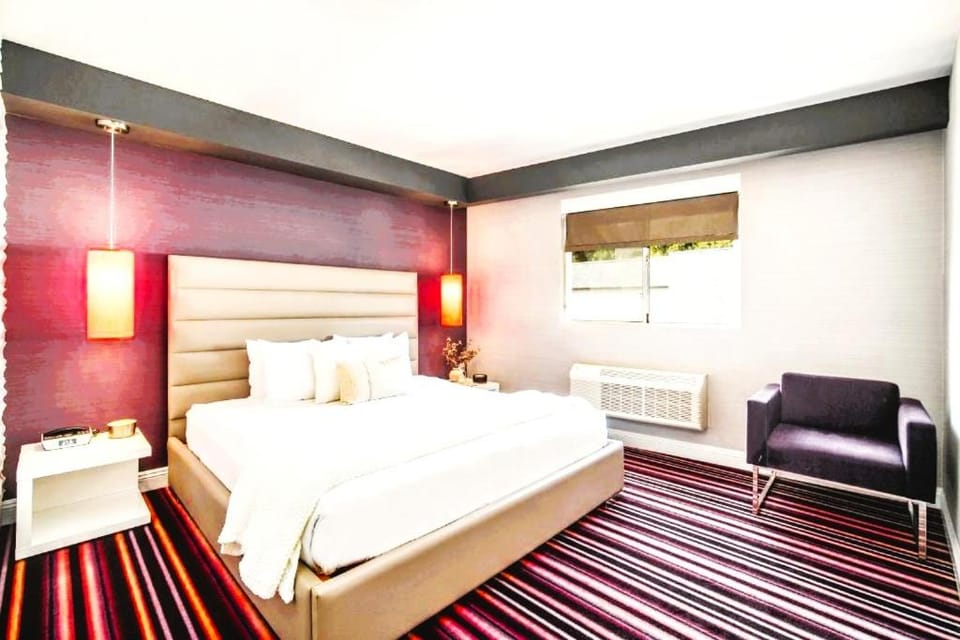 hotel the samrat palace near #sea beach# Vacation rental in India