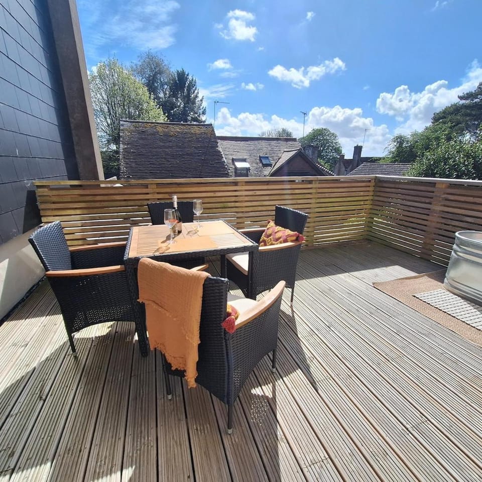 Lyona House boutique village hide-away Apartment in Mid Sussex District