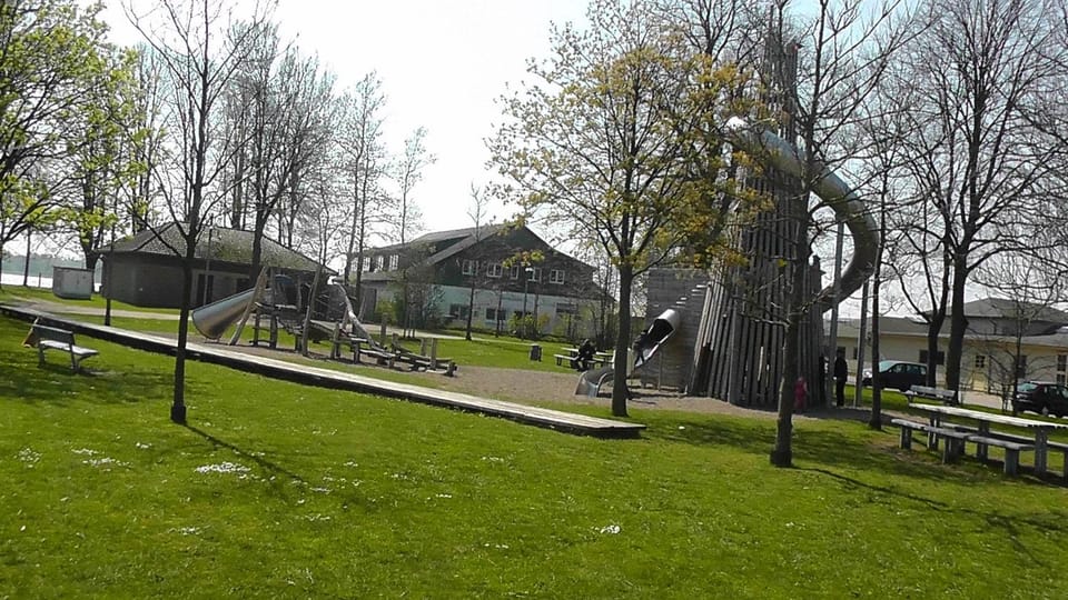 Property building, Day, Garden