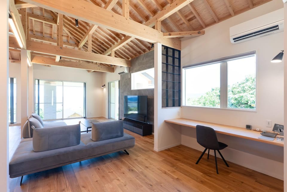 TV and multimedia, Living room, air conditioner