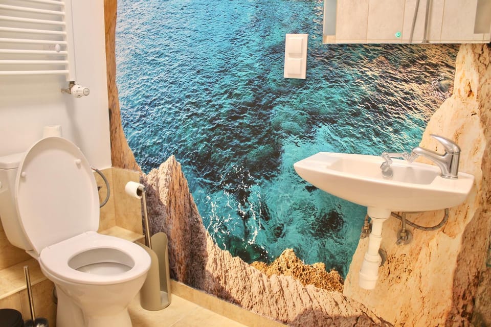 Toilet, Bathroom