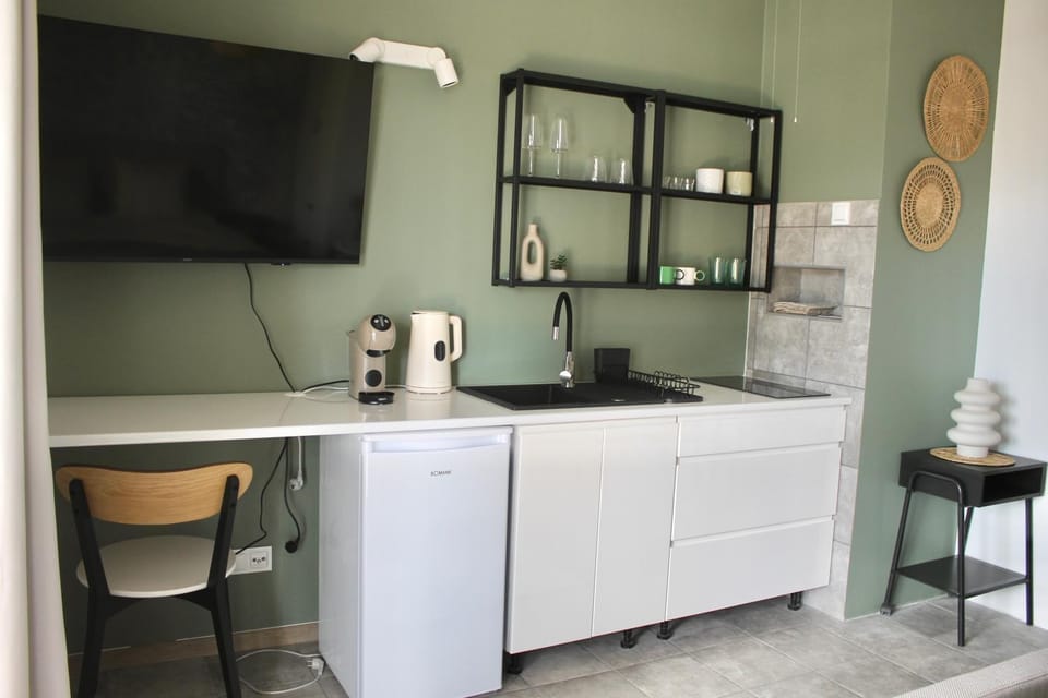 TV and multimedia, Coffee/tea facilities, Kitchen or kitchenette
