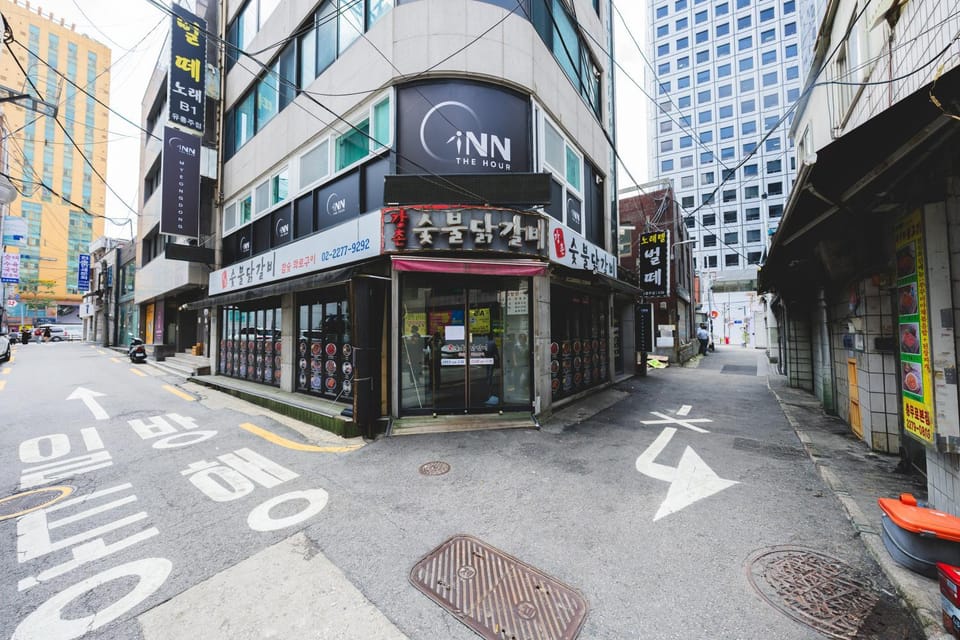 Property building, Street view