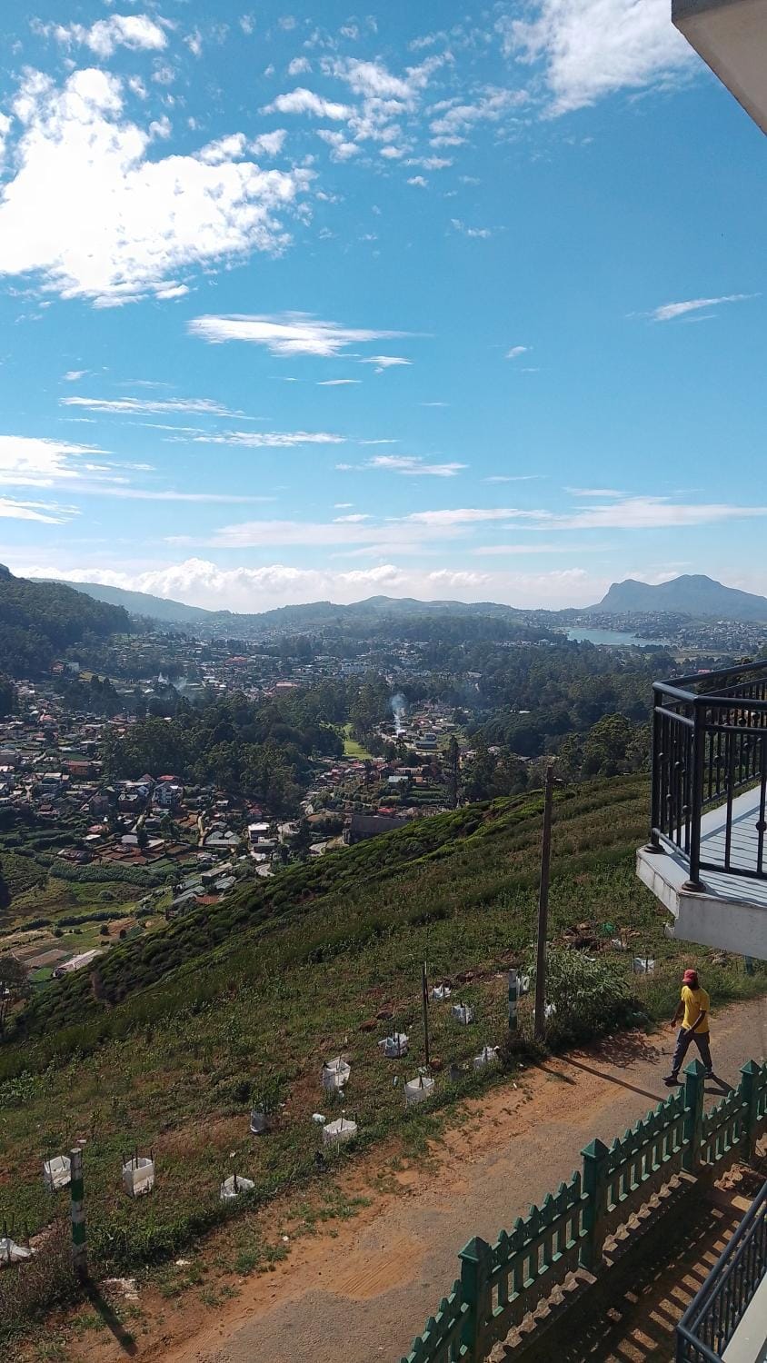 Green hills hotel Vacation rental in Nuwara Eliya