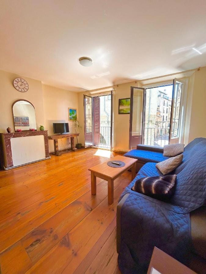 Travelers Rest H1 Hostel in Pamplona