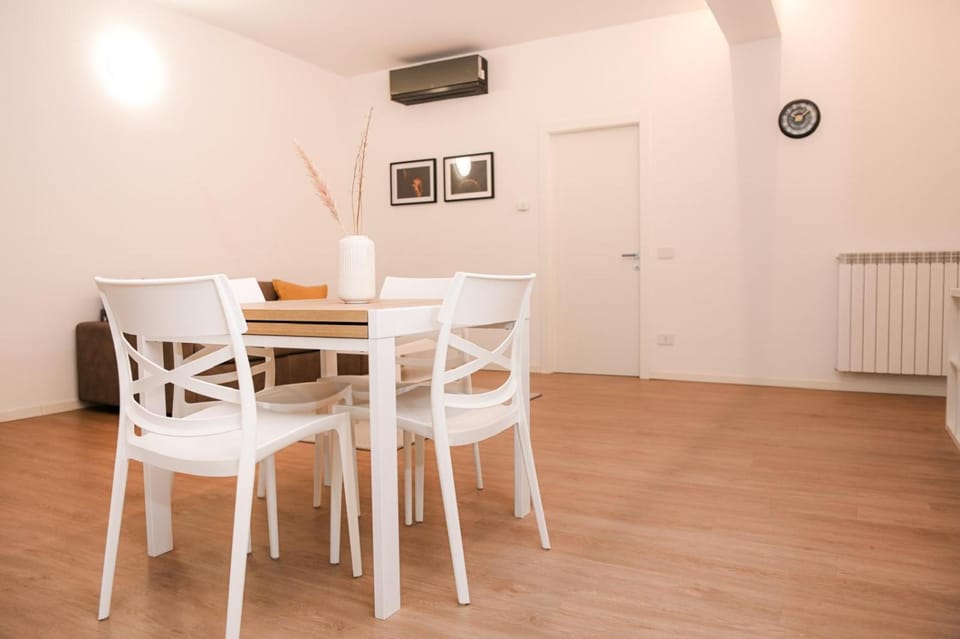Smart & New, Two-Room Apartment Near Linate Apartment in Milan