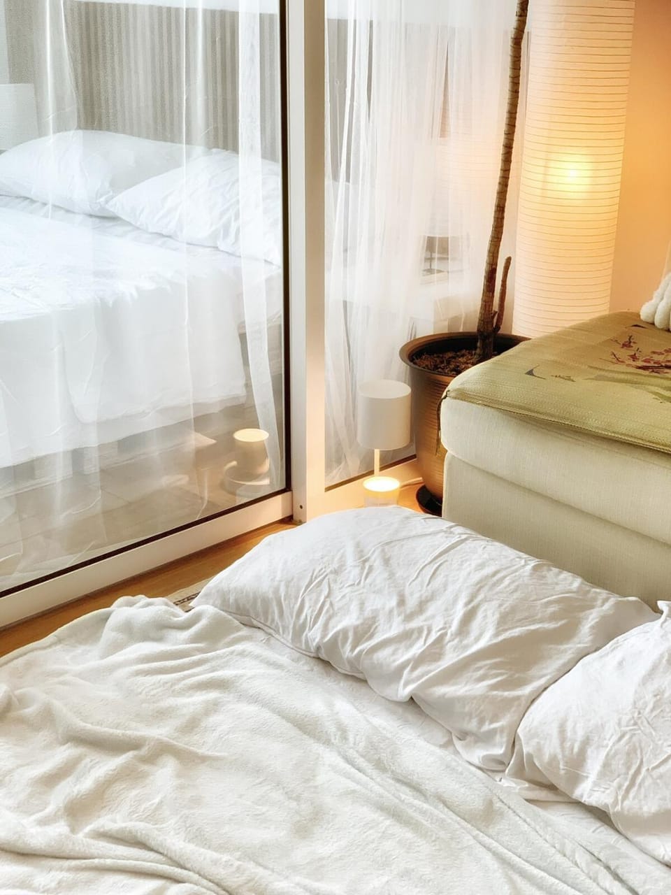 TAHAN Rockwell View Pet Friendly with Balcony Apartment in Mandaluyong