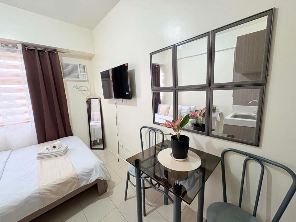 Jjmc homestay 35 unli netflx and wifi Apartment in Mandaluyong