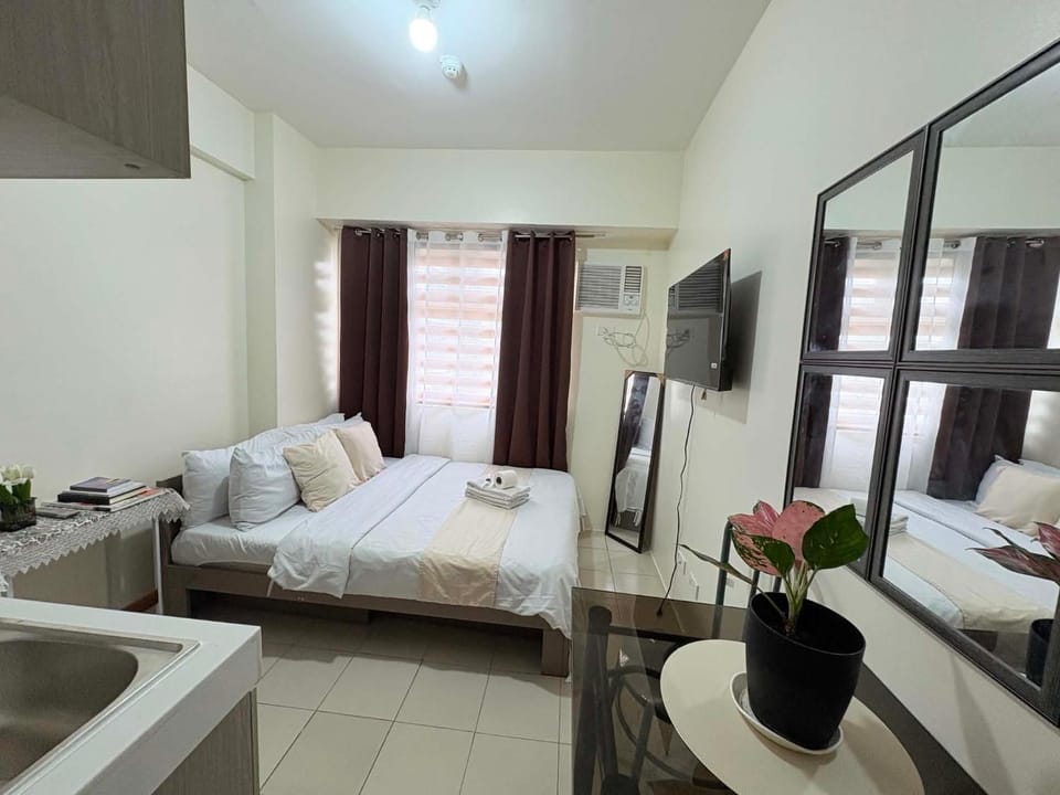 Jjmc homestay 35 unli netflx and wifi Apartment in Mandaluyong