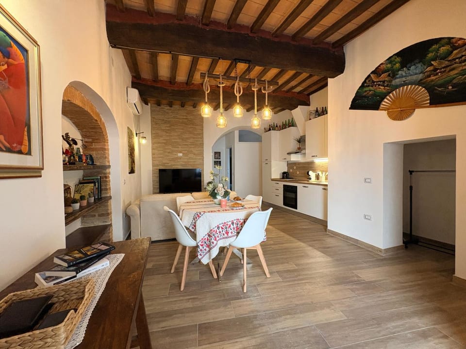 Centro Storico con Parcheggio, WiFi AC, Sant'Angelo Apartment in Perugia