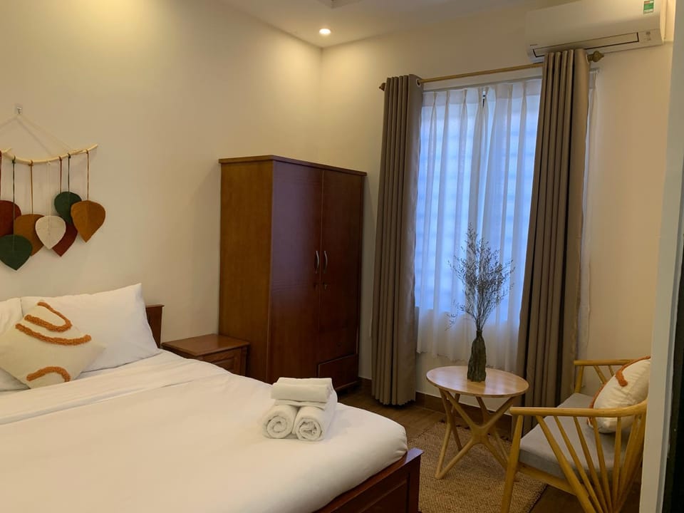 Cozy Vintage Bedroom near My An Beach Vacation rental in Da Nang
